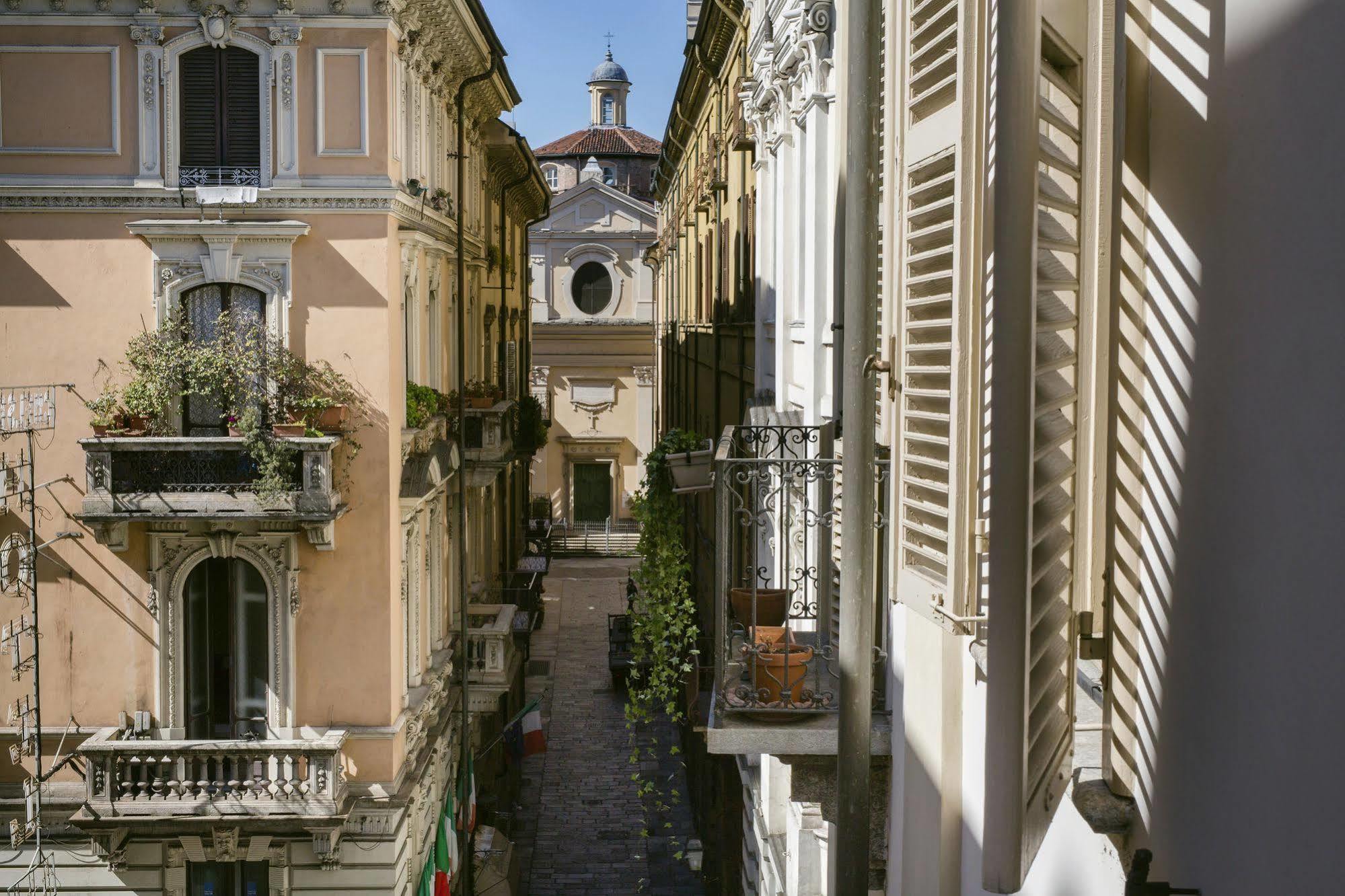 B&B Palazzo Chiablese トリノ エクステリア 写真